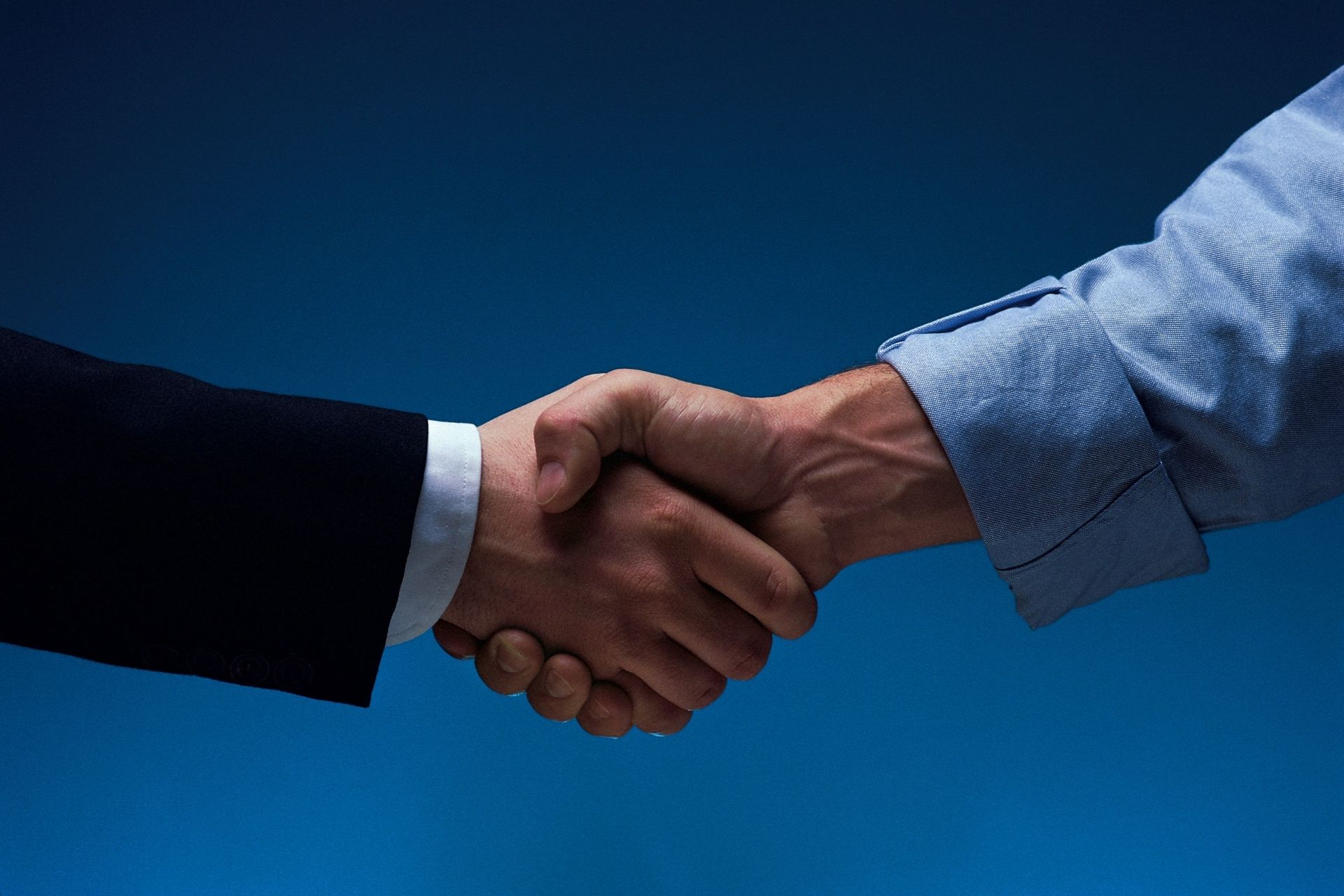 Employee vs Contractor – Which is Right for Your Business? | QC Accountants